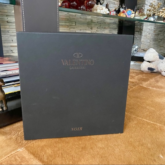 AUTH VALENTINO GARAVANI BLACK SHOE BOX - Picture 6 of 12